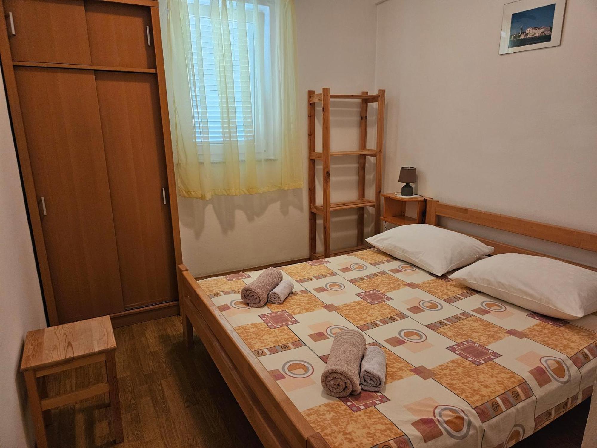 Apartmani Tatjana Rab Town Eksteriør billede